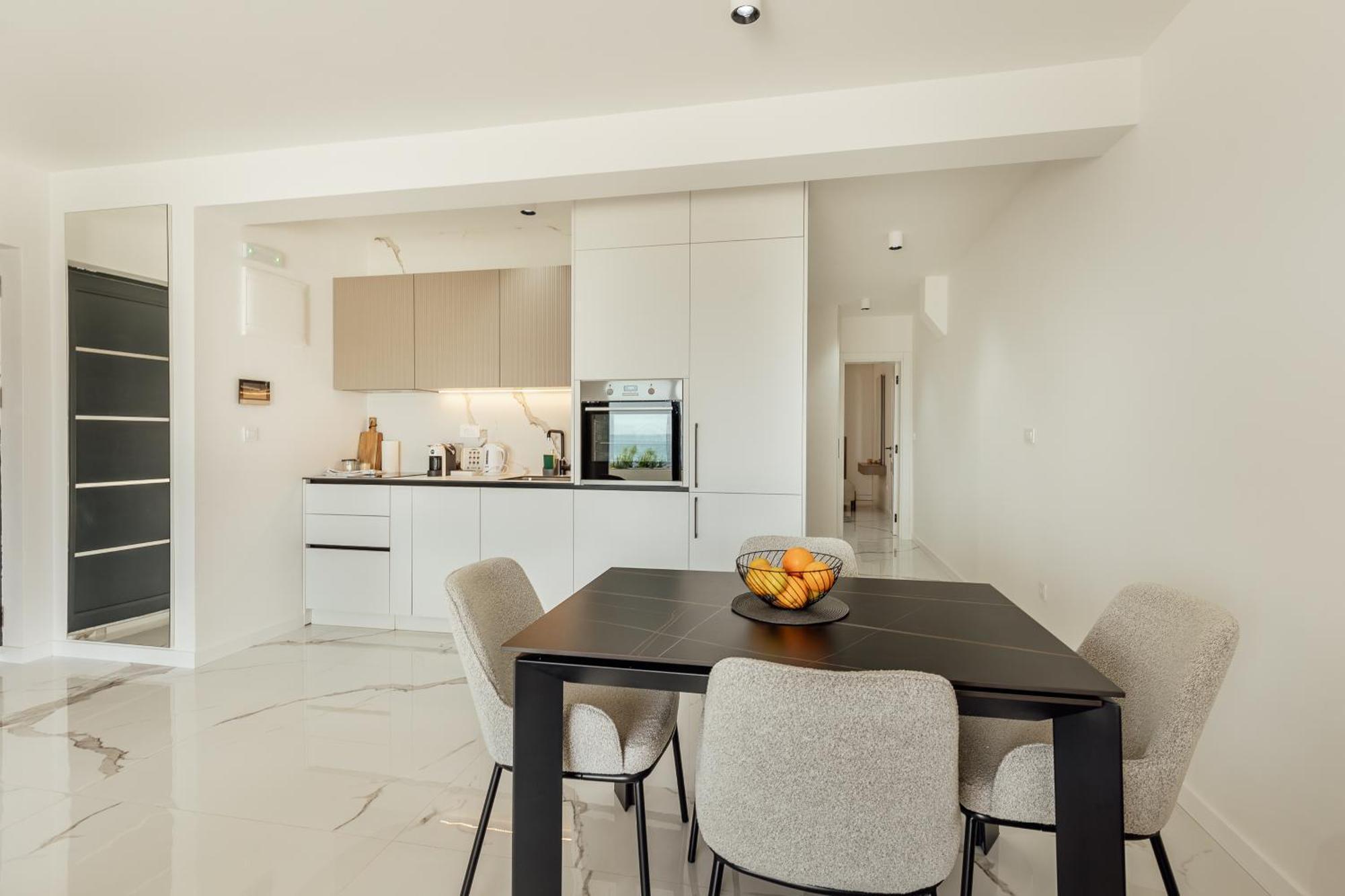 Savina Beachfront Oasis แฮร์เซ็ก-โนวี ภายนอก รูปภาพ