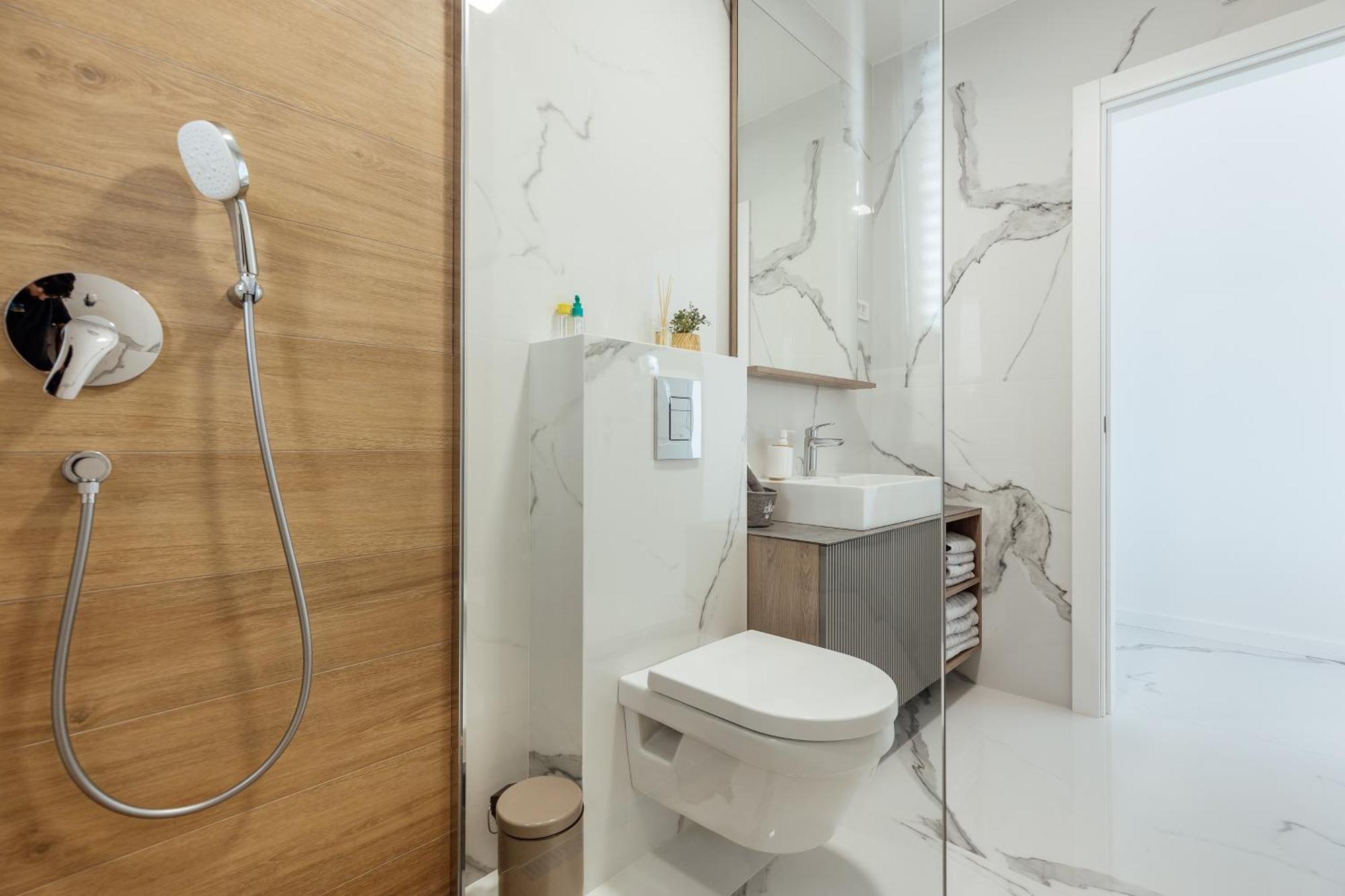 Savina Beachfront Oasis แฮร์เซ็ก-โนวี ภายนอก รูปภาพ